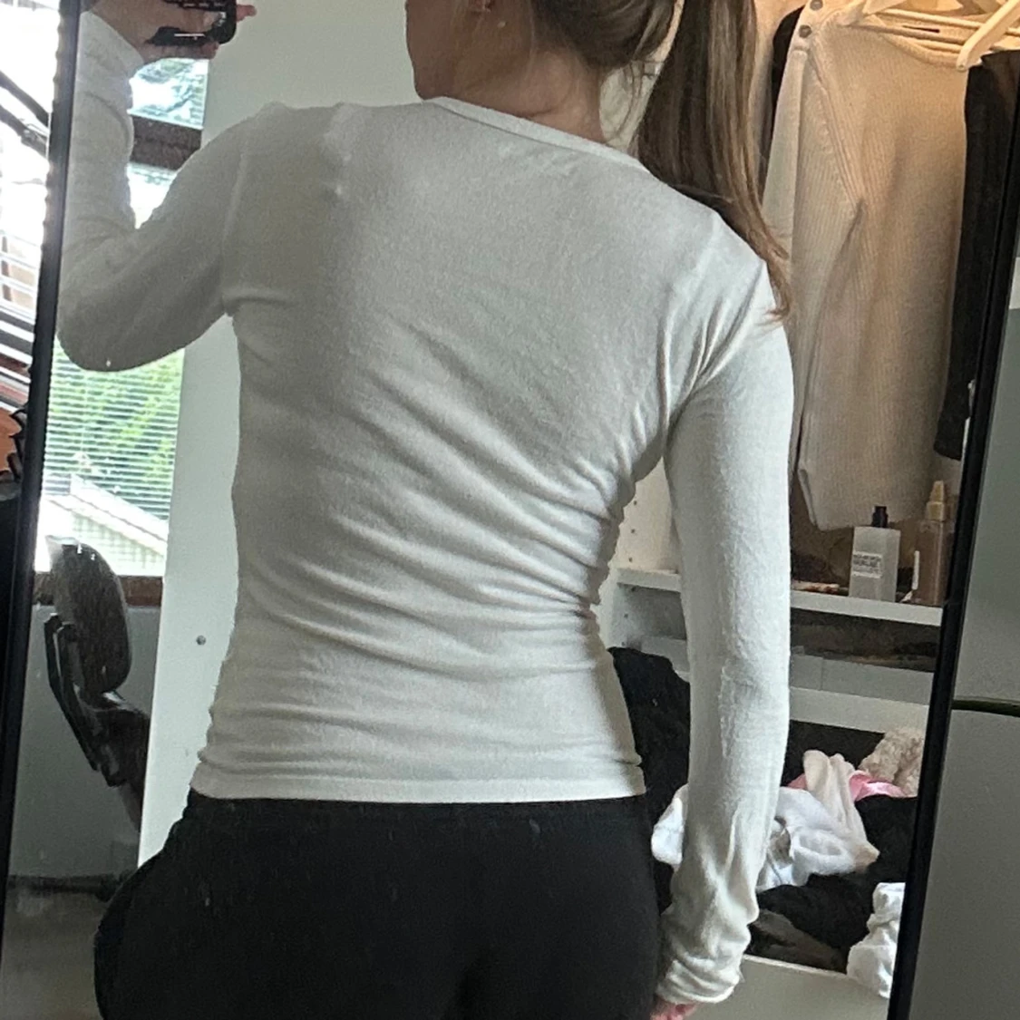 Abercrombie & Fitch white sweater - 1