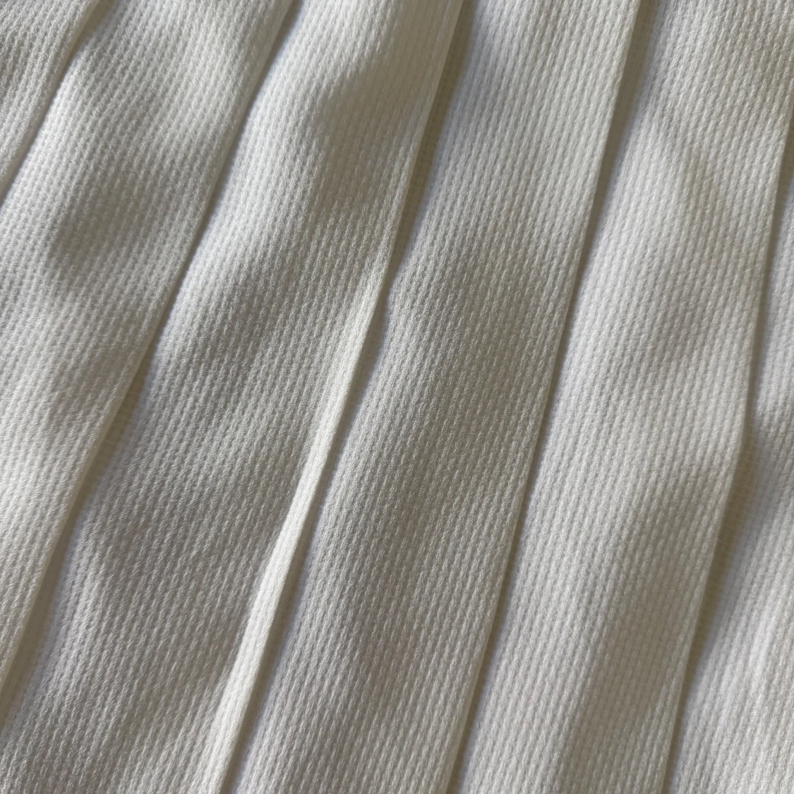 Vit plisserad kjol från STOCKH LM - 2