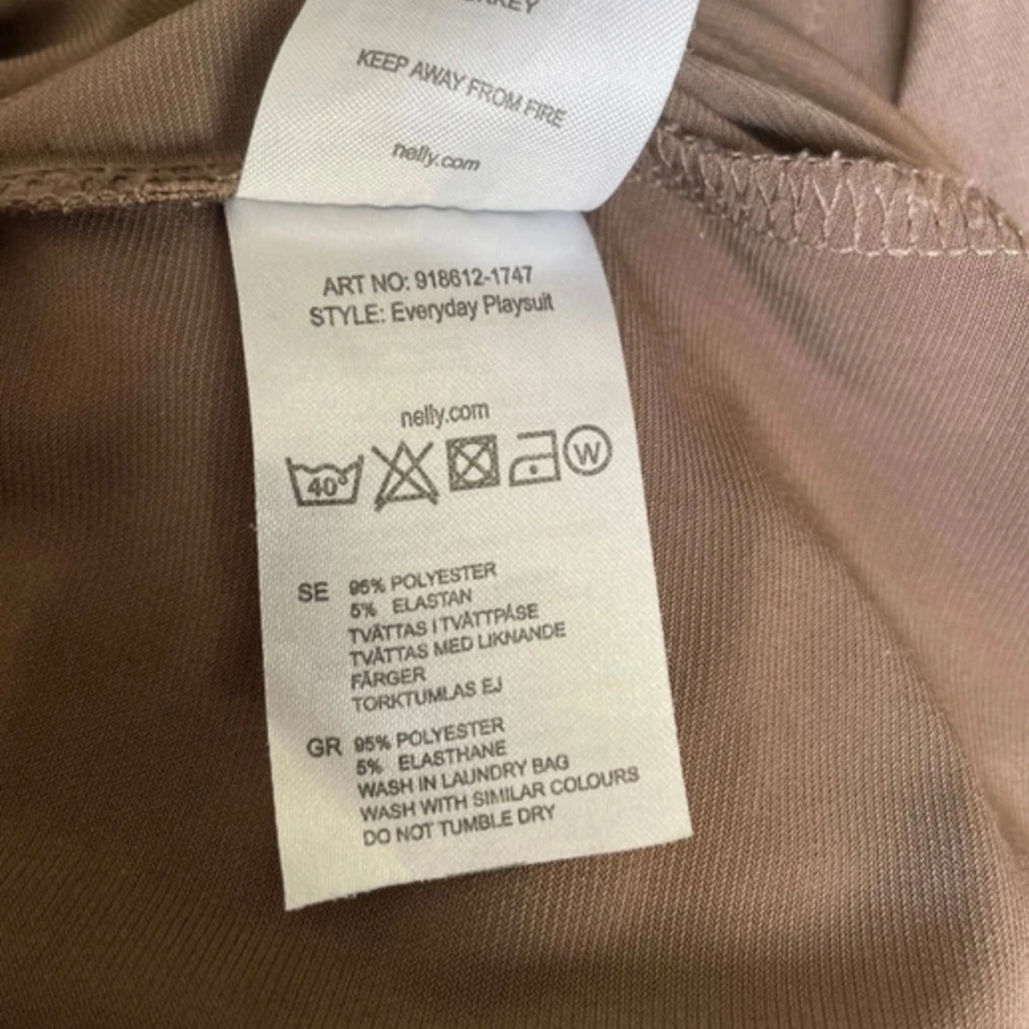 NLY Trend brun playsuit omlott långärmad strl S - 3