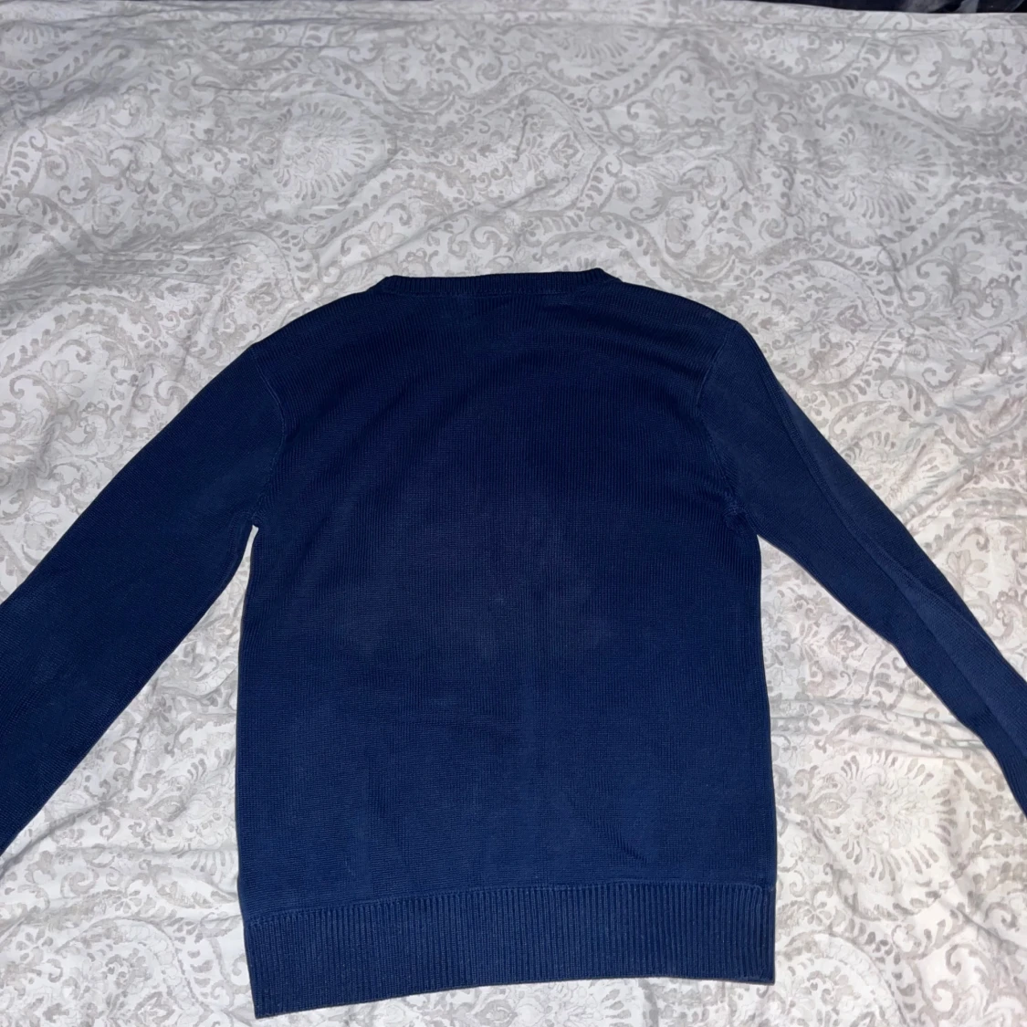 Blå stickad Peak Performance tröja - 3