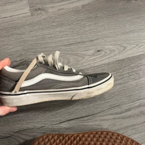 vans skor - 🩶