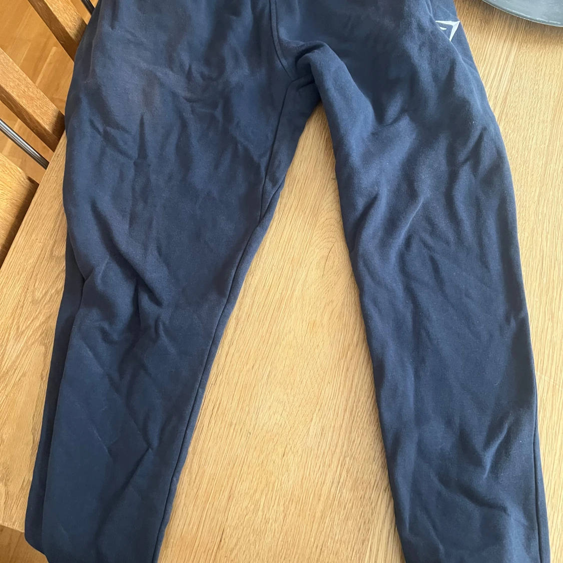 Mörkblå mjukisbyxor från Gymshark - 2