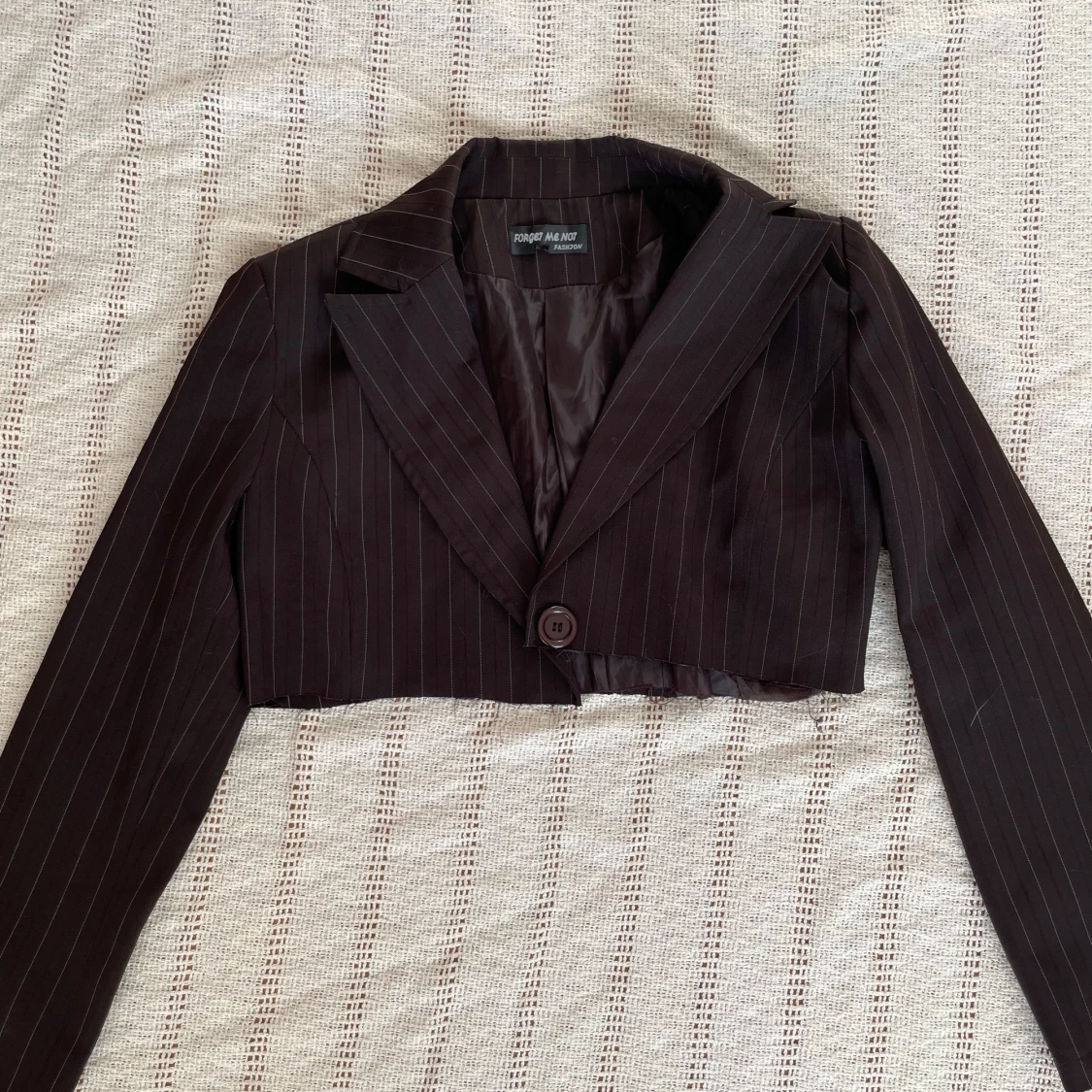 Brun croppad kavaj från Forget Me Not