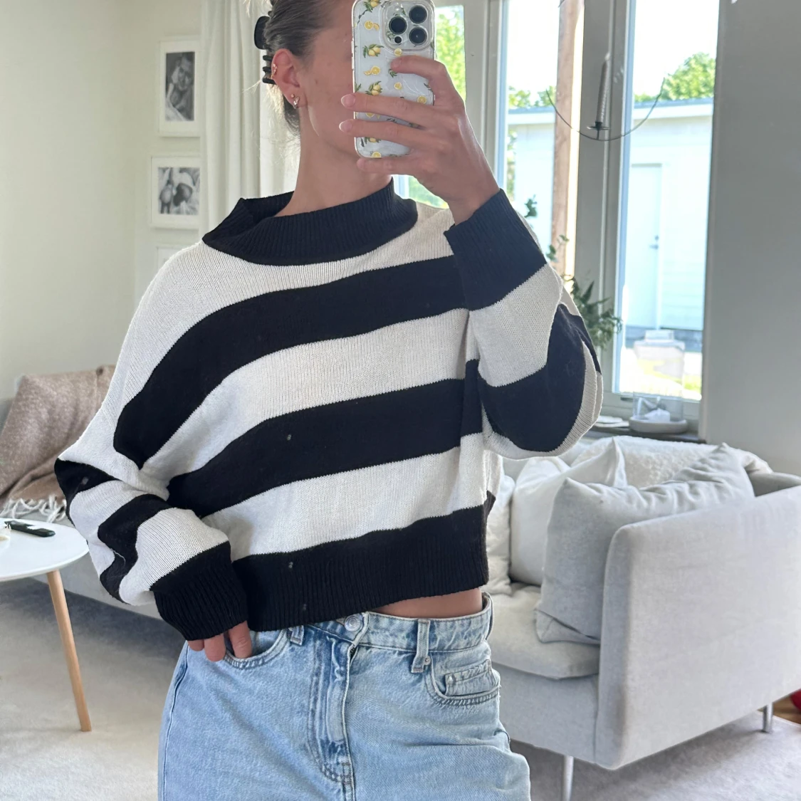 Randig stickad tröja från Divided