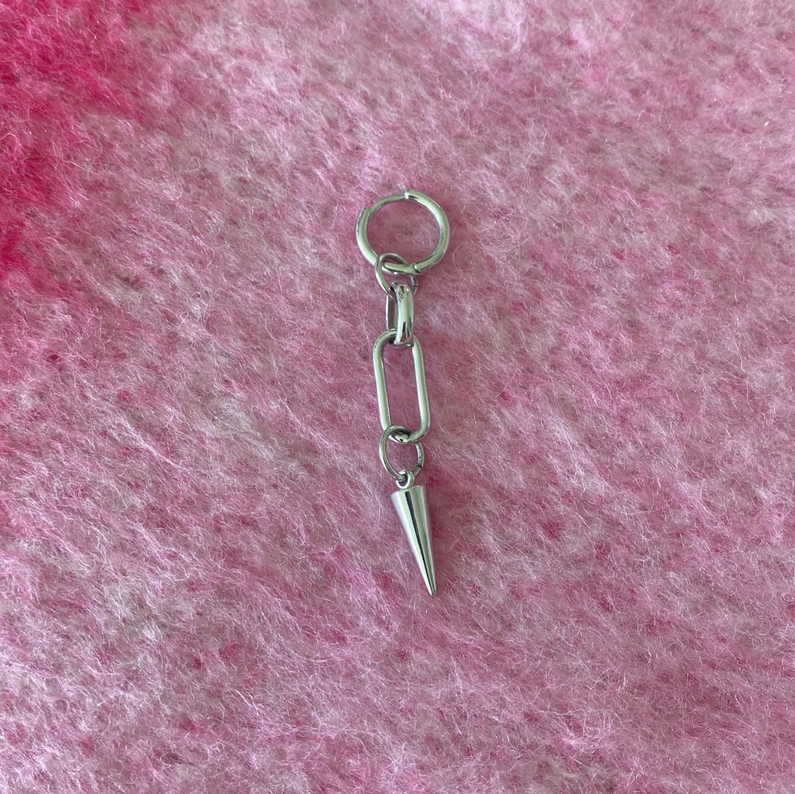 Örhänge från Alva Essentials  - 1