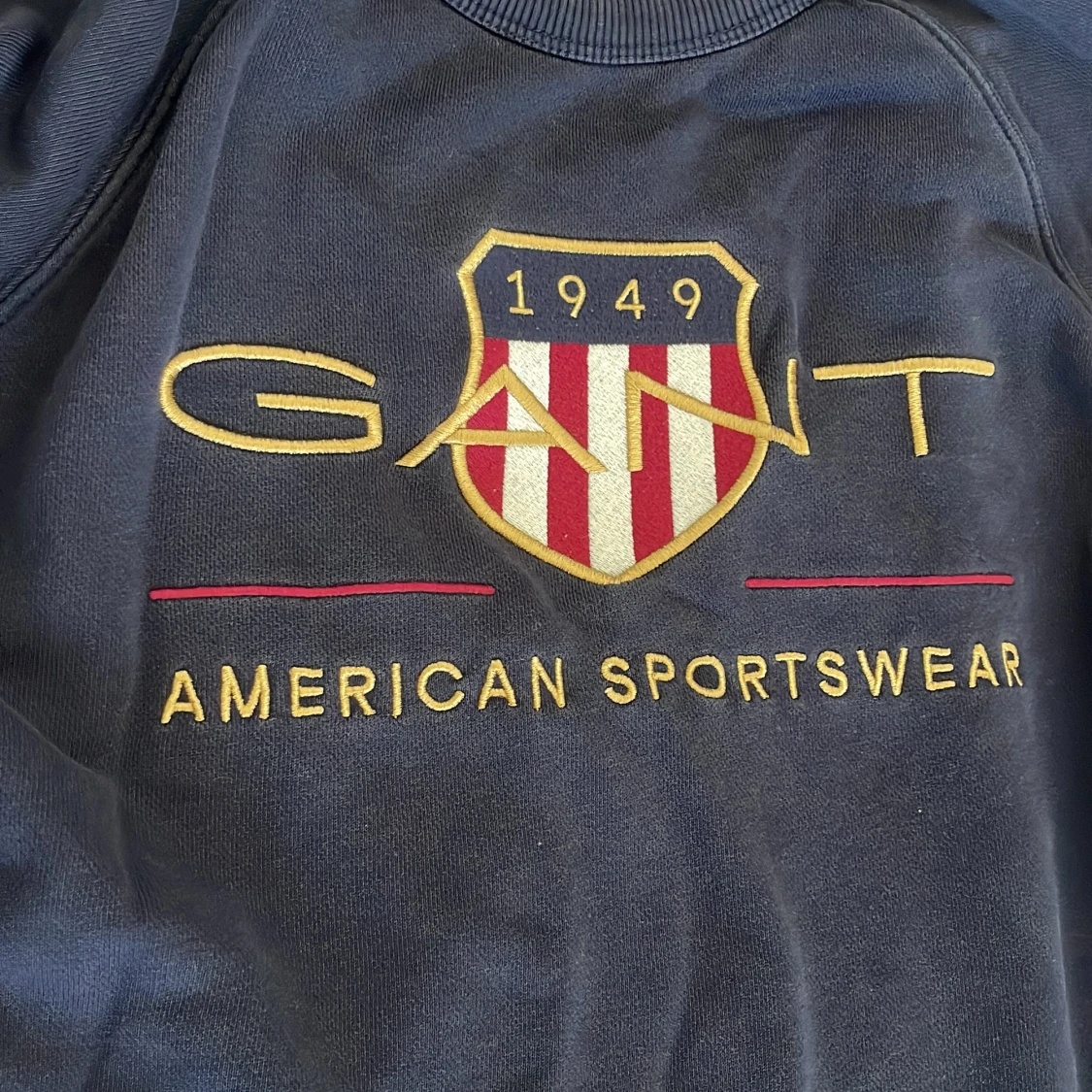 Mörkblå sweatshirt från Gant - 1