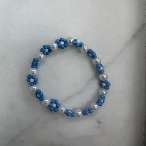 Armband  - Blått armband💙