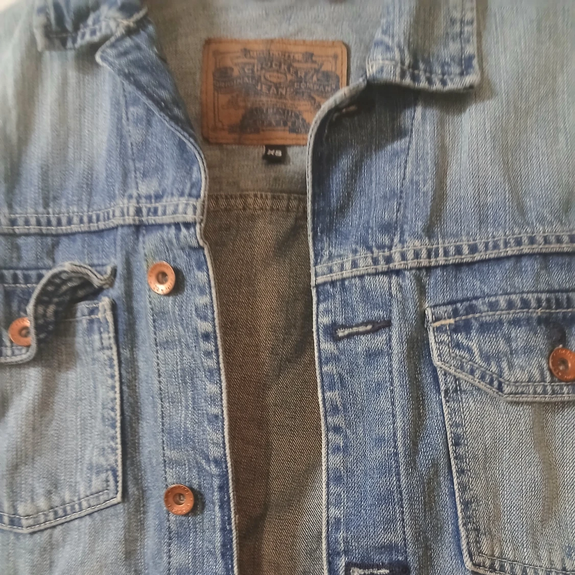 Blå jeansjacka från Crocker - 1
