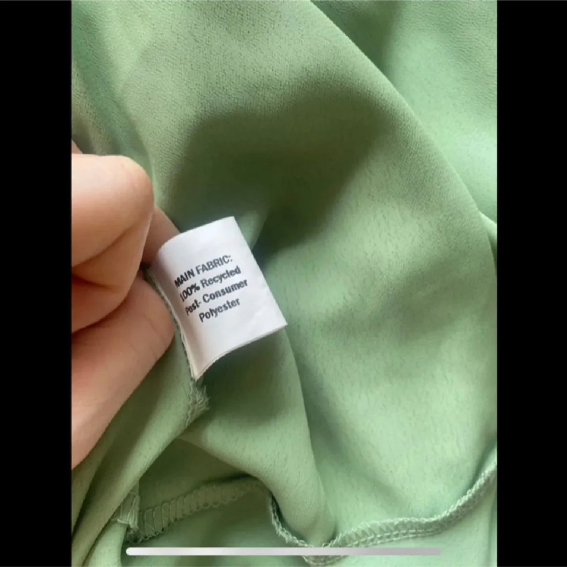 Ljusgrön omlottklänning - 4