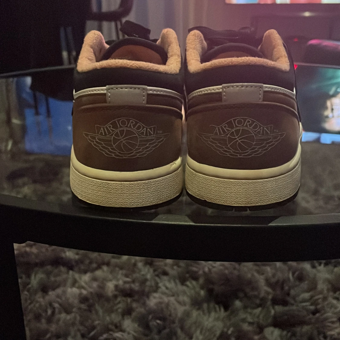 Nike Air Jordan 1 Low Mocha 40.5 - 2