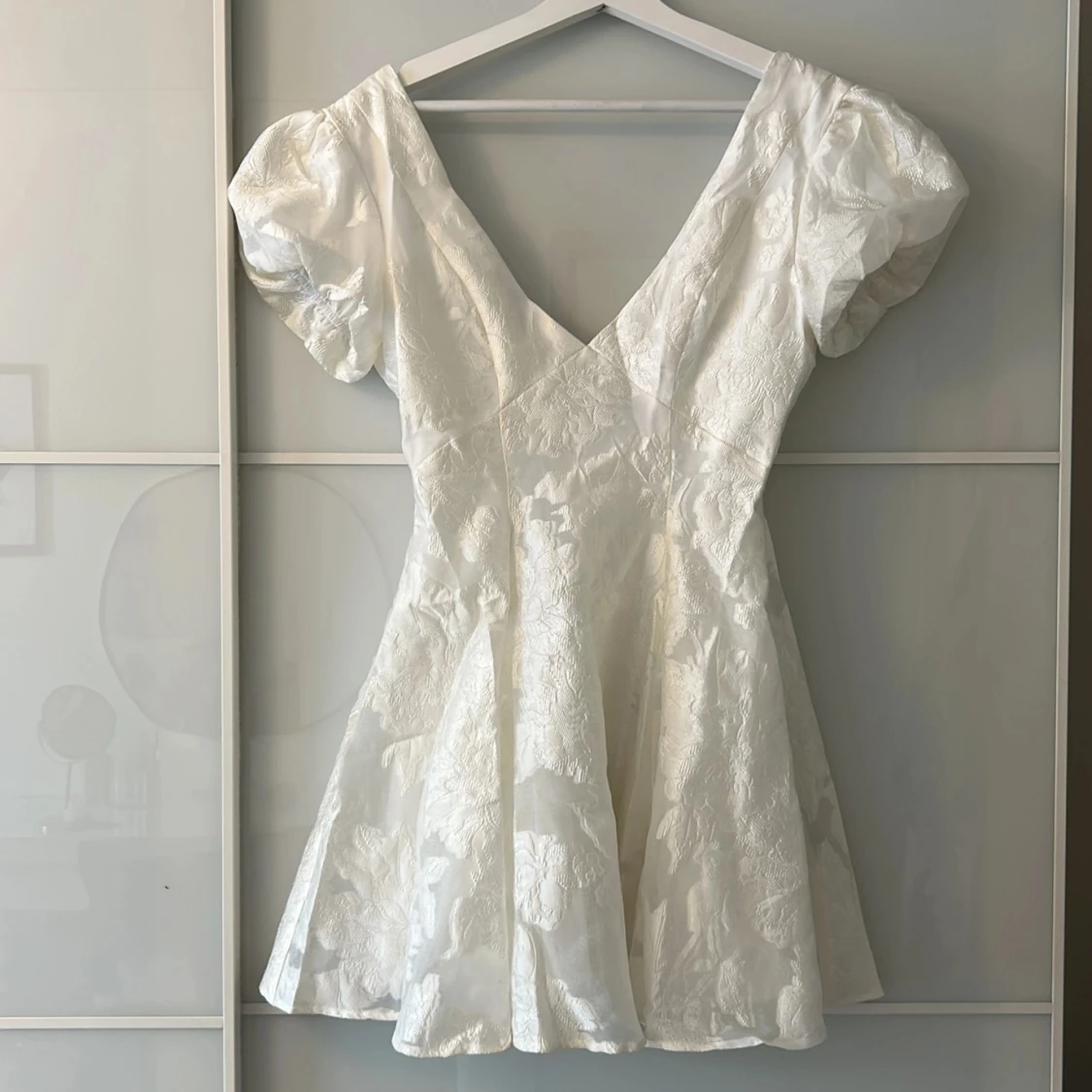 Studentklänning med puffärm