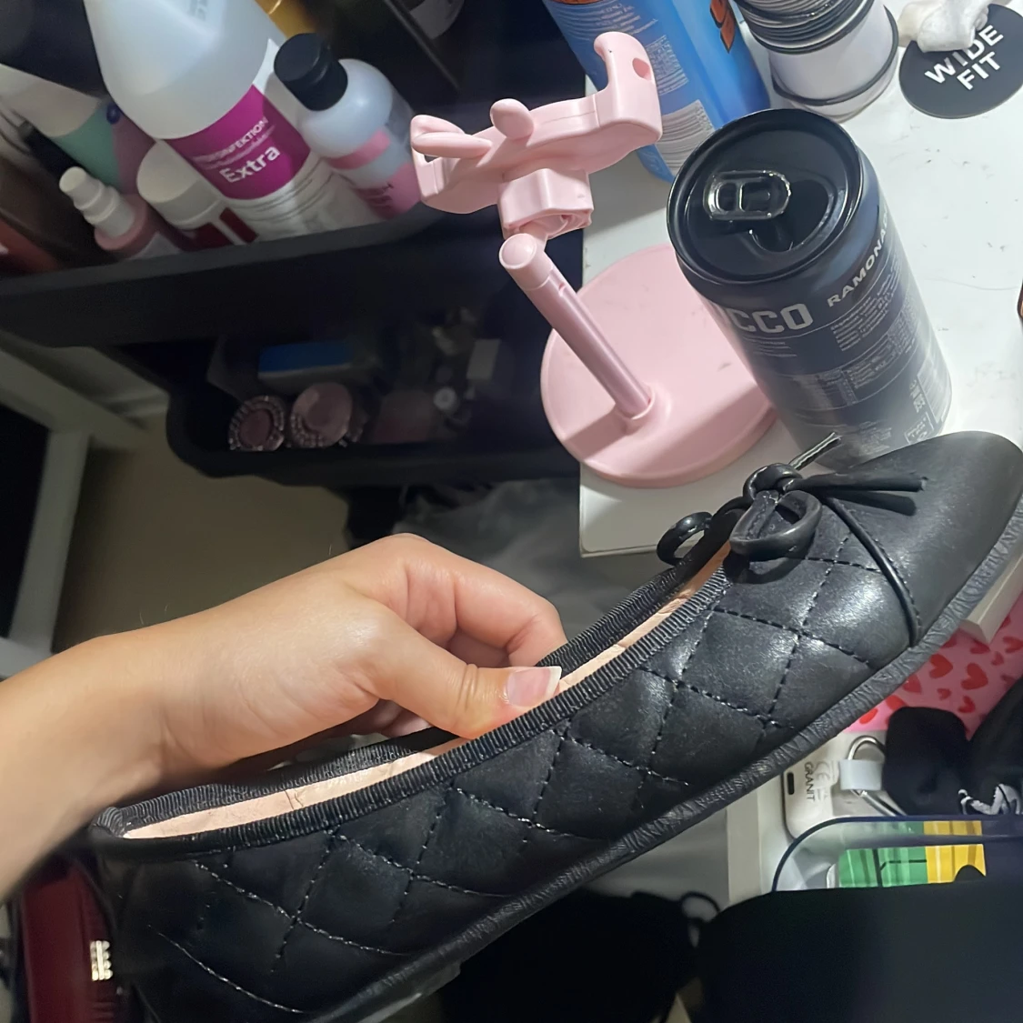 Svarta ballerinaskor med rosett - 1