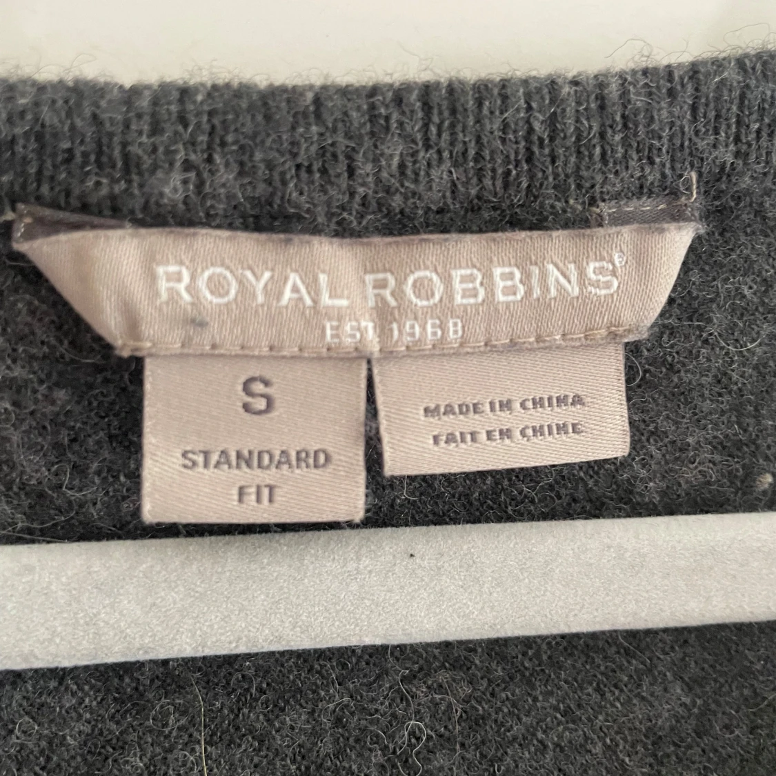 Mörkgrå offshoulder tröja Royal Robbins - 3