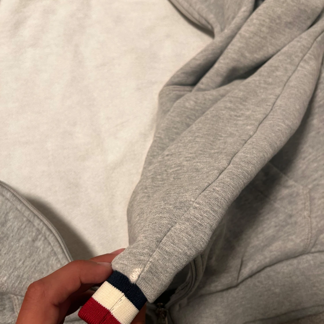 Grå Moncler hoodie med dragkedja - 3