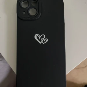 Mobilskal  - Till iphone 13! 