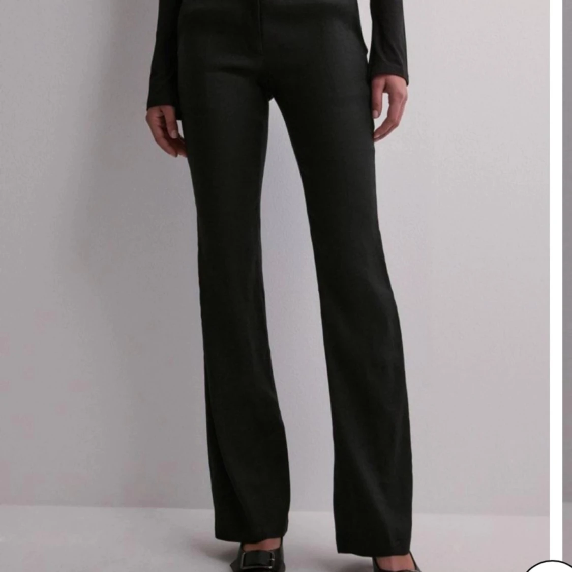 Low waist linen flare pants - 1