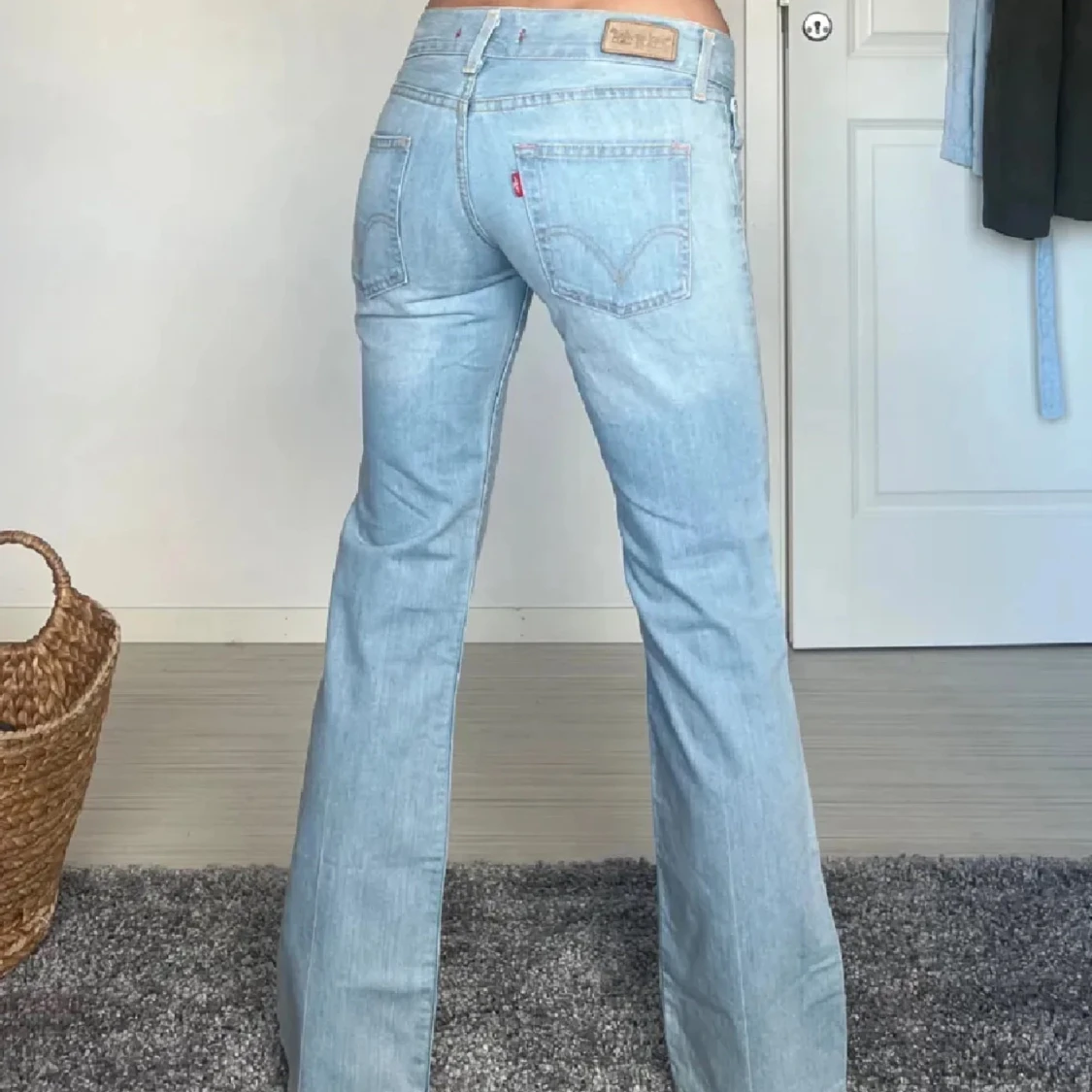 Levis lågmidjade jeans  - 1