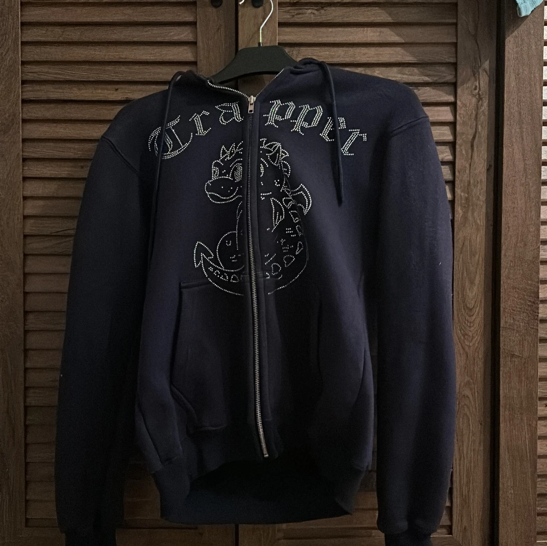 Mörkblå zip hoodie