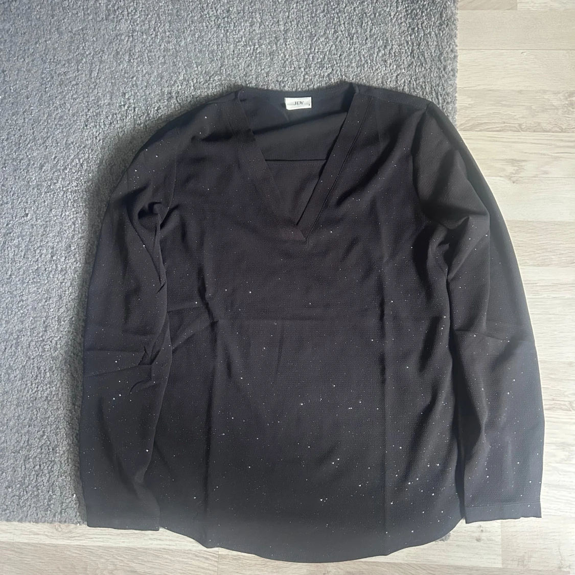 Svart glittrig blus från JDY - 2