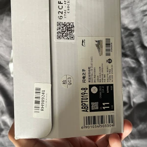 Li-Ning Wade Son of Flash - Köpte de precis innan jag bröt knät så kunde inte fortsätta spela så han bara använda de 3 gånger.