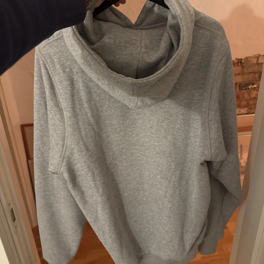 Grå Corteiz hoodie - 1