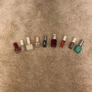 8 nagellack & 1 gellack - Nagellack och 1 gellack!😊