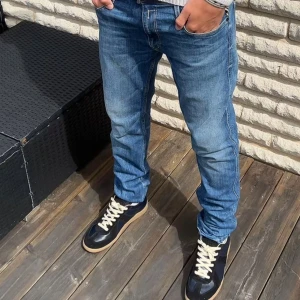 Replay jeans - Modell; anbass. Size : 32 32