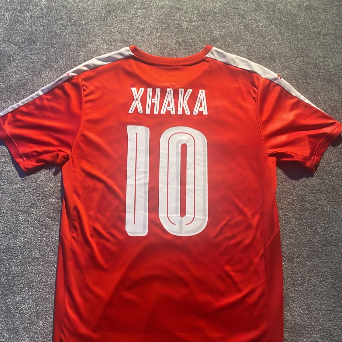 Schweiz Xhaka 10 Puma matchtröja