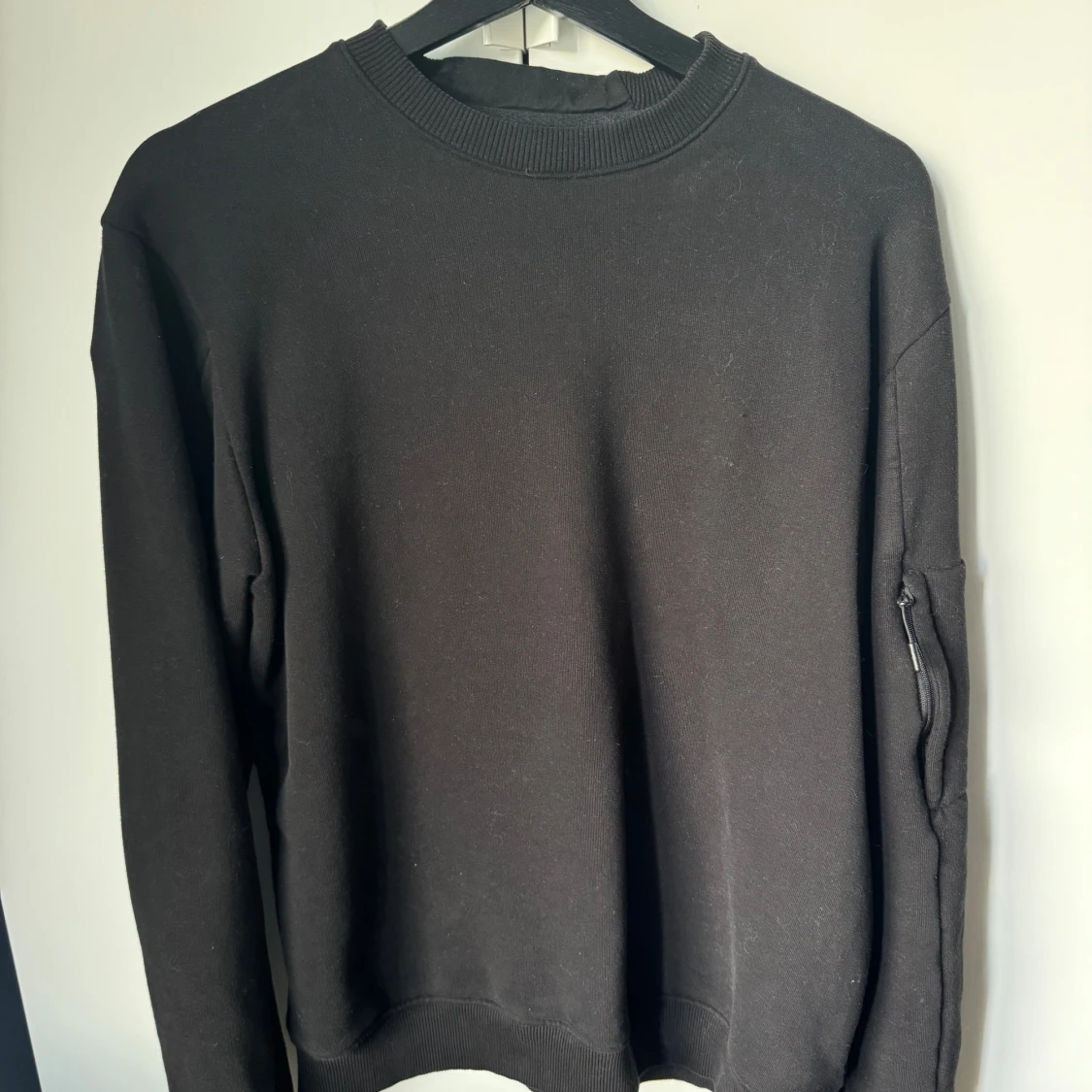 Svart sweatshirt från C.P. Company