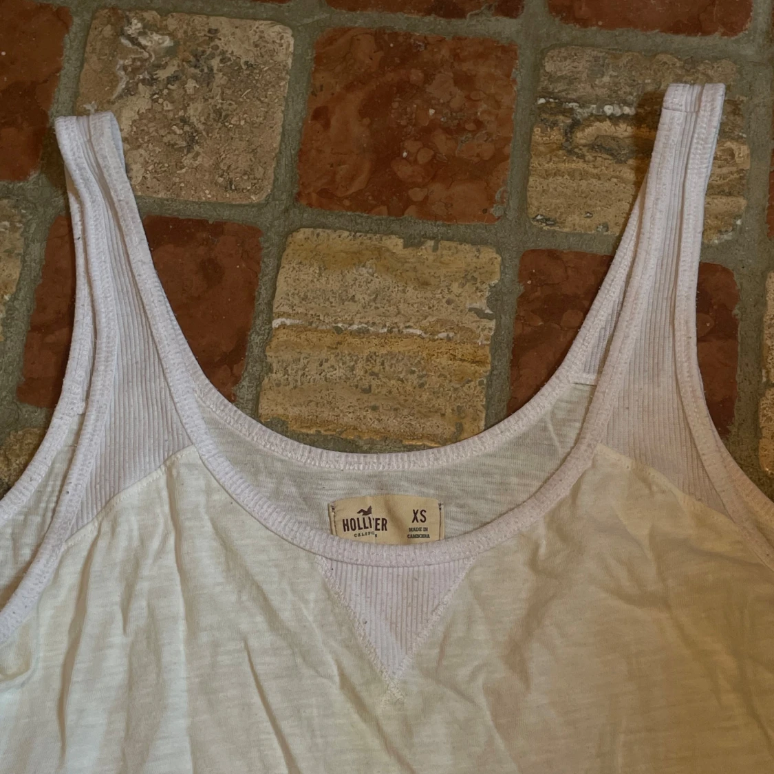 Vit linnetopp från Hollister XS - 1