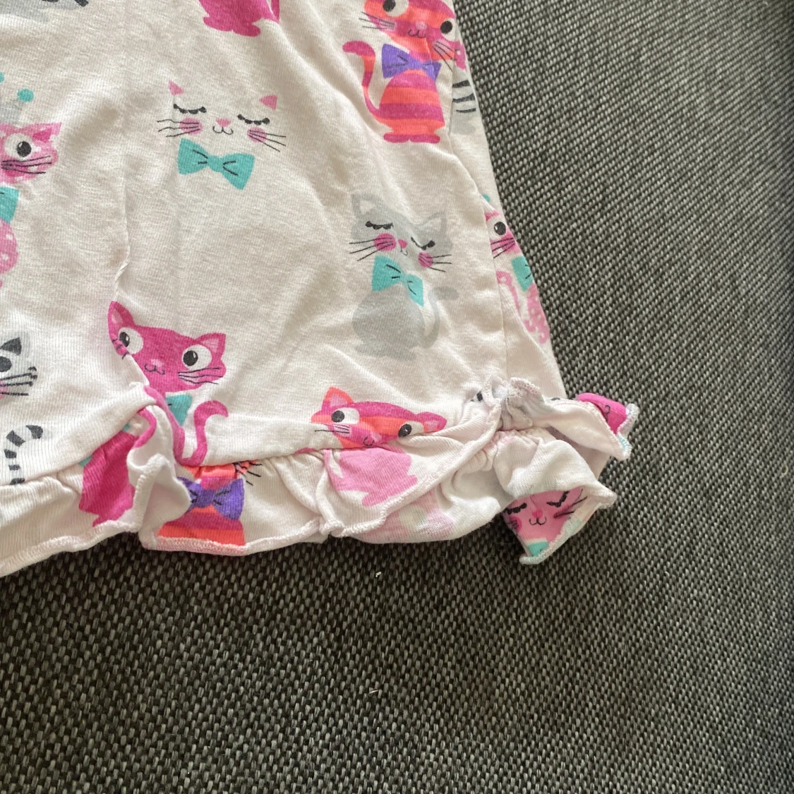 Söt kattklänning från Lindex - 3