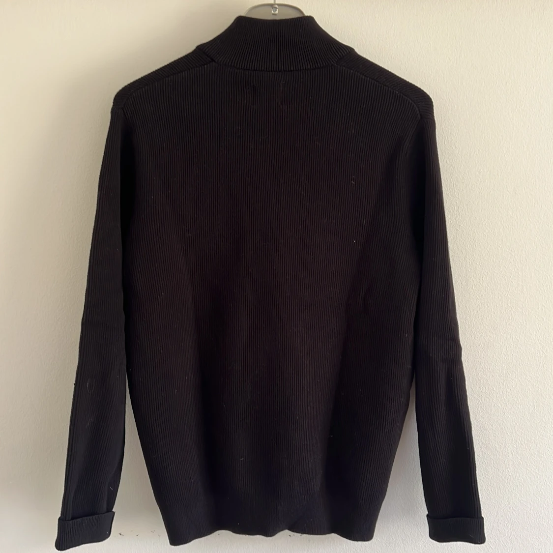 Svart stickad half zip från Only & Sons - 1