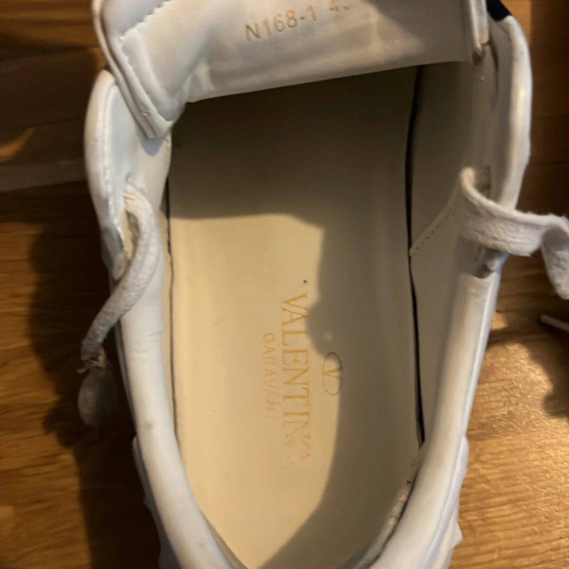 Valentino Garavani vita o blåa - 3