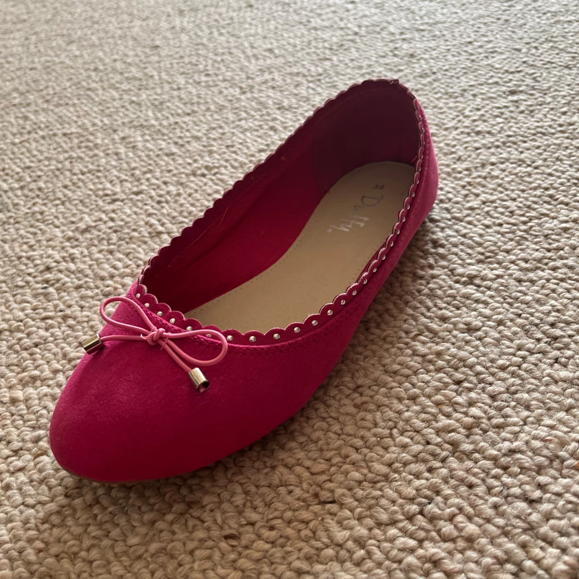 Rosa ballerinaskor med rosett från Duffy - 2