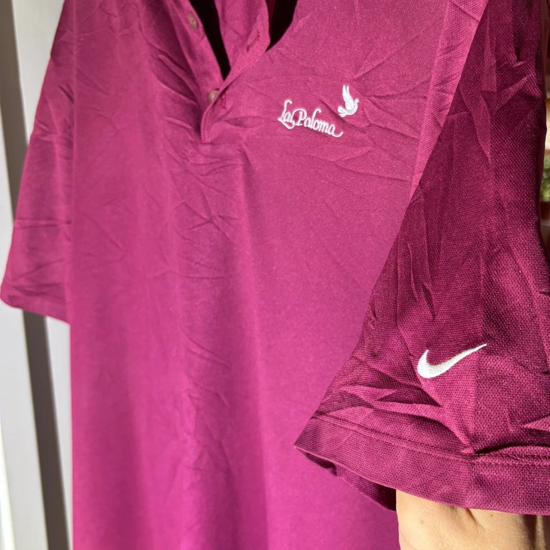 Vinröd pikétröja från Nike Golf - 1