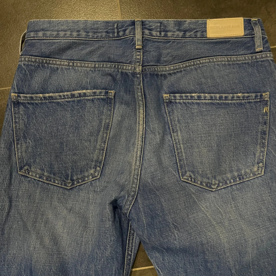 Blå jeansbyxor från Replay - 3