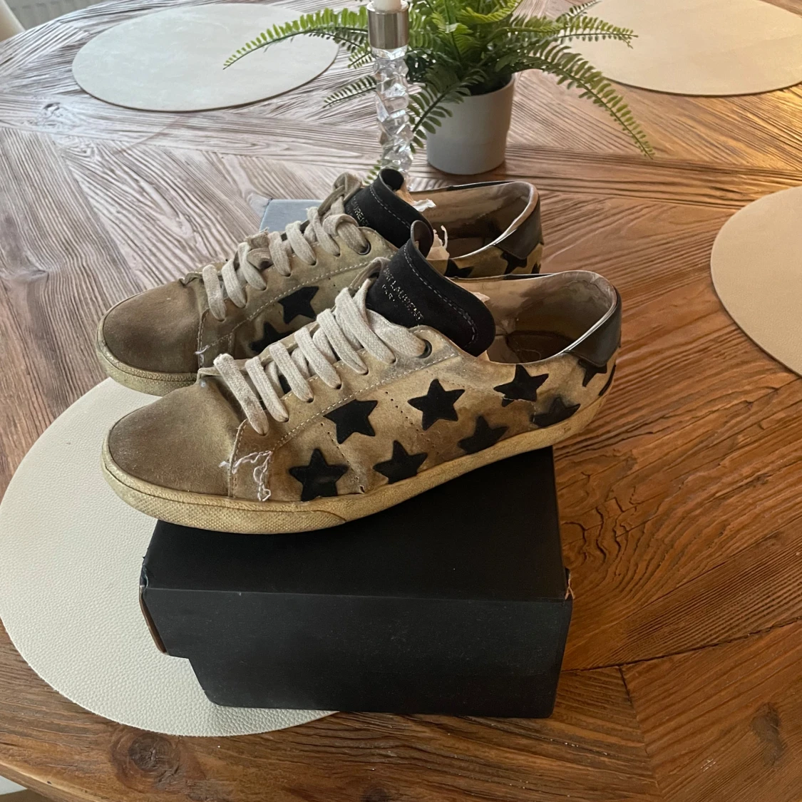 Saint Laurent sneakers med stjärnor - 1