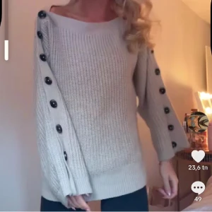 Såå najs stickad tröja - Sälj det denna Såå najs stickade tröjan som är perfekt inför hösten💗💗