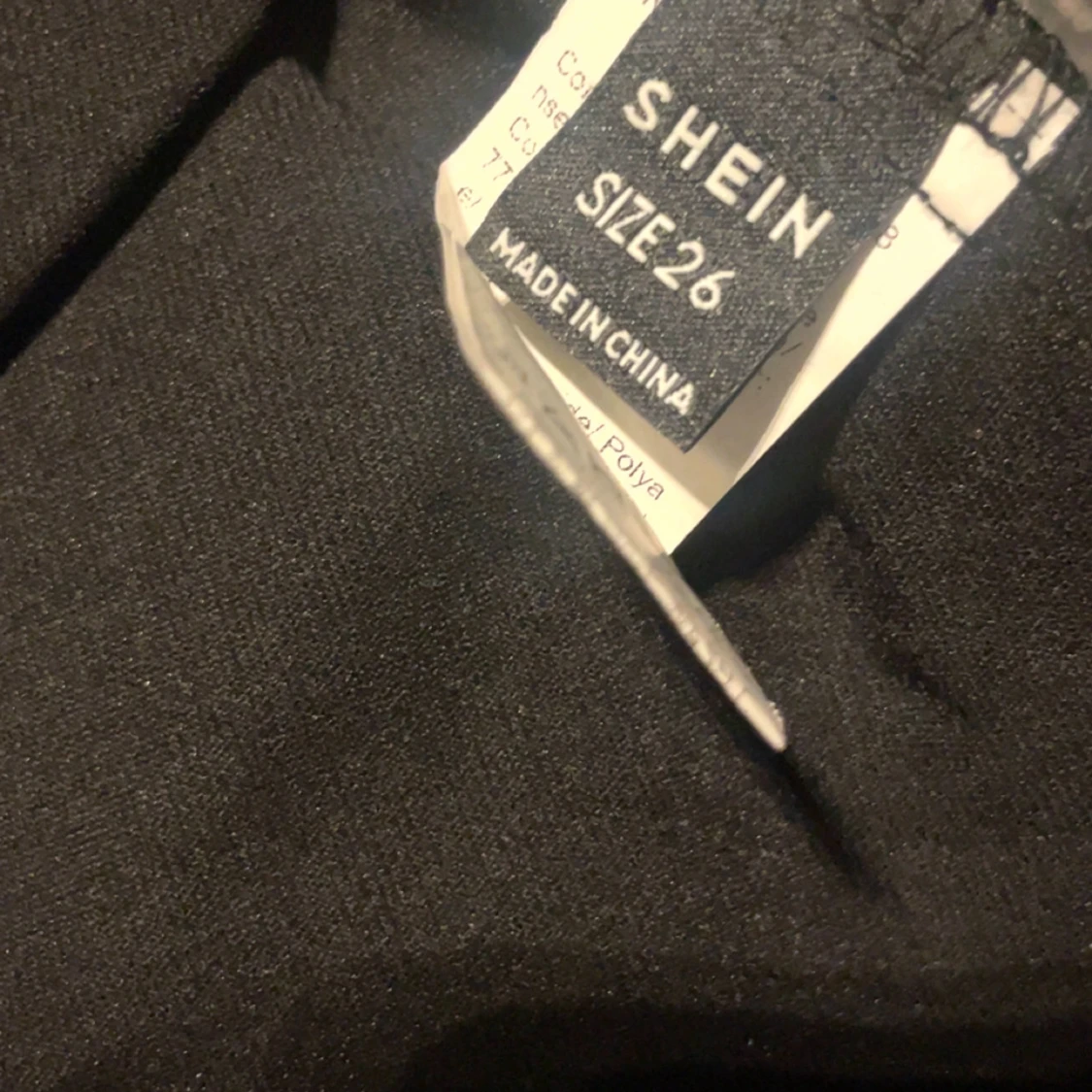 Svarta läderbyxor från SHEIN - 2