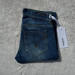 Dondup Jeans - Säljer dessa Dondup Jeans i bra skick, storleken är 31, Priset kan diskuteras🙌🏼