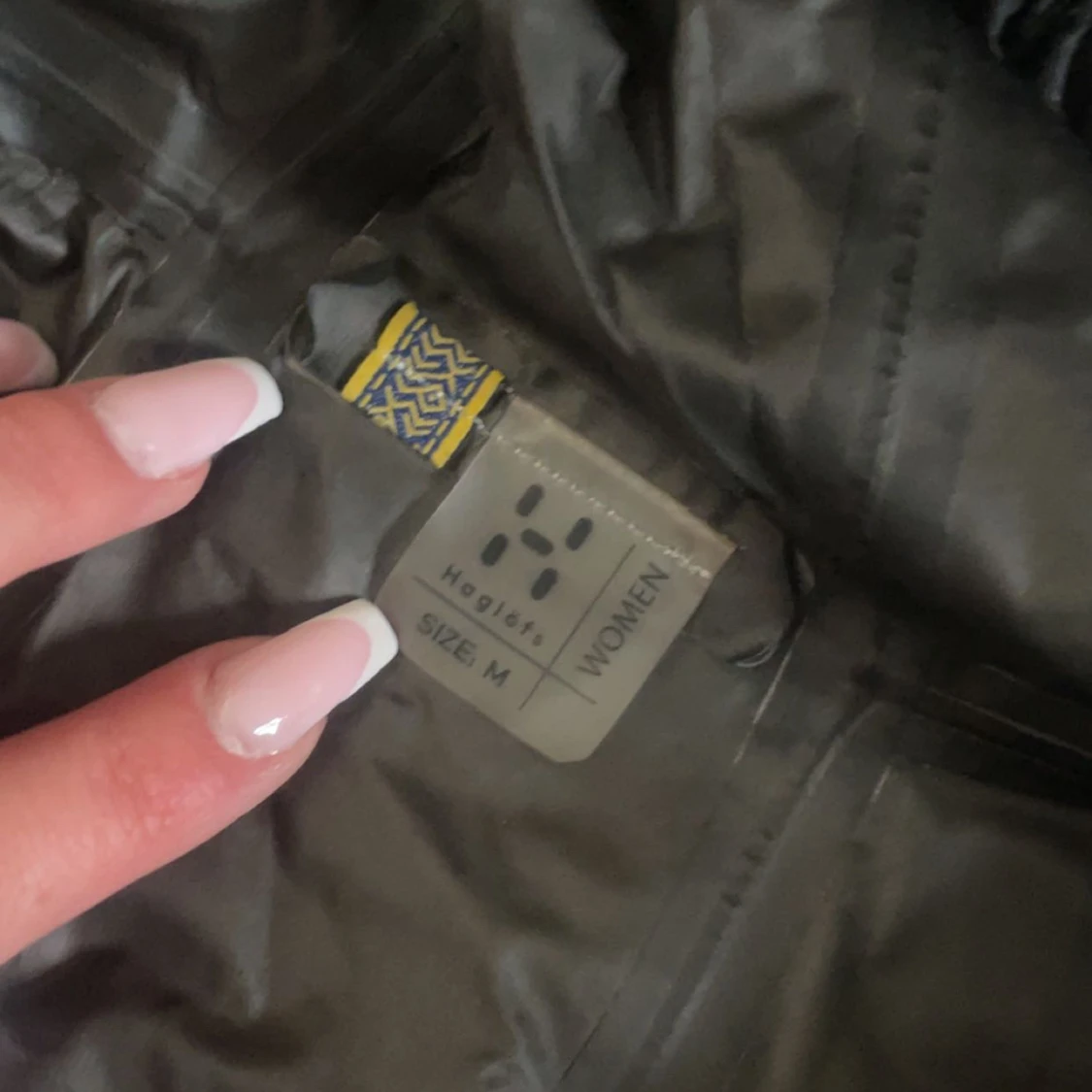 Svart vindjacka från Haglöfs dam M - 3