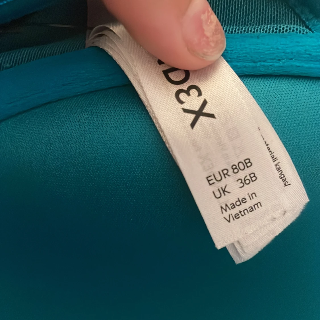 En vacker fin bikini överdel - 2