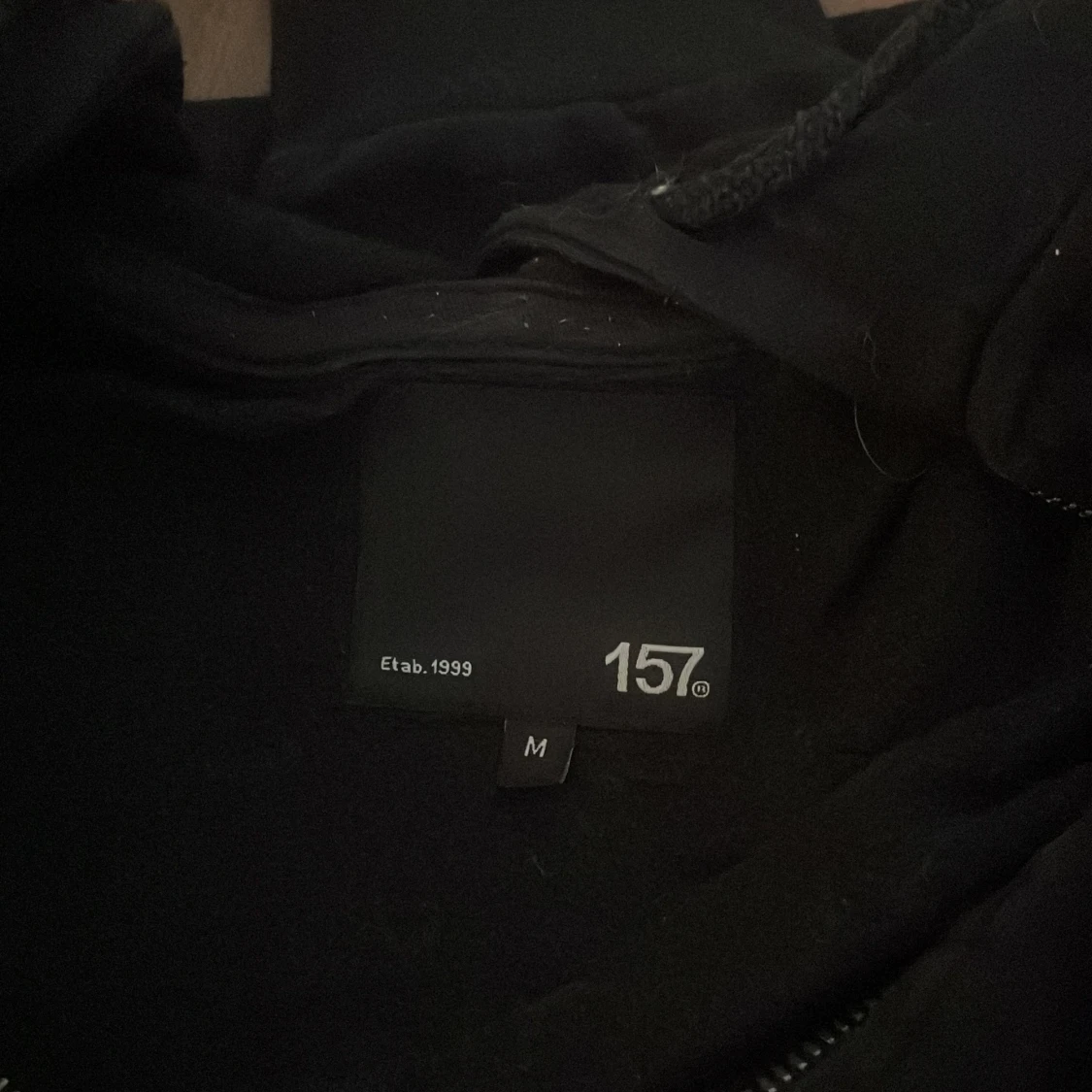 Svart och grå hoodie med dragkedja - 2