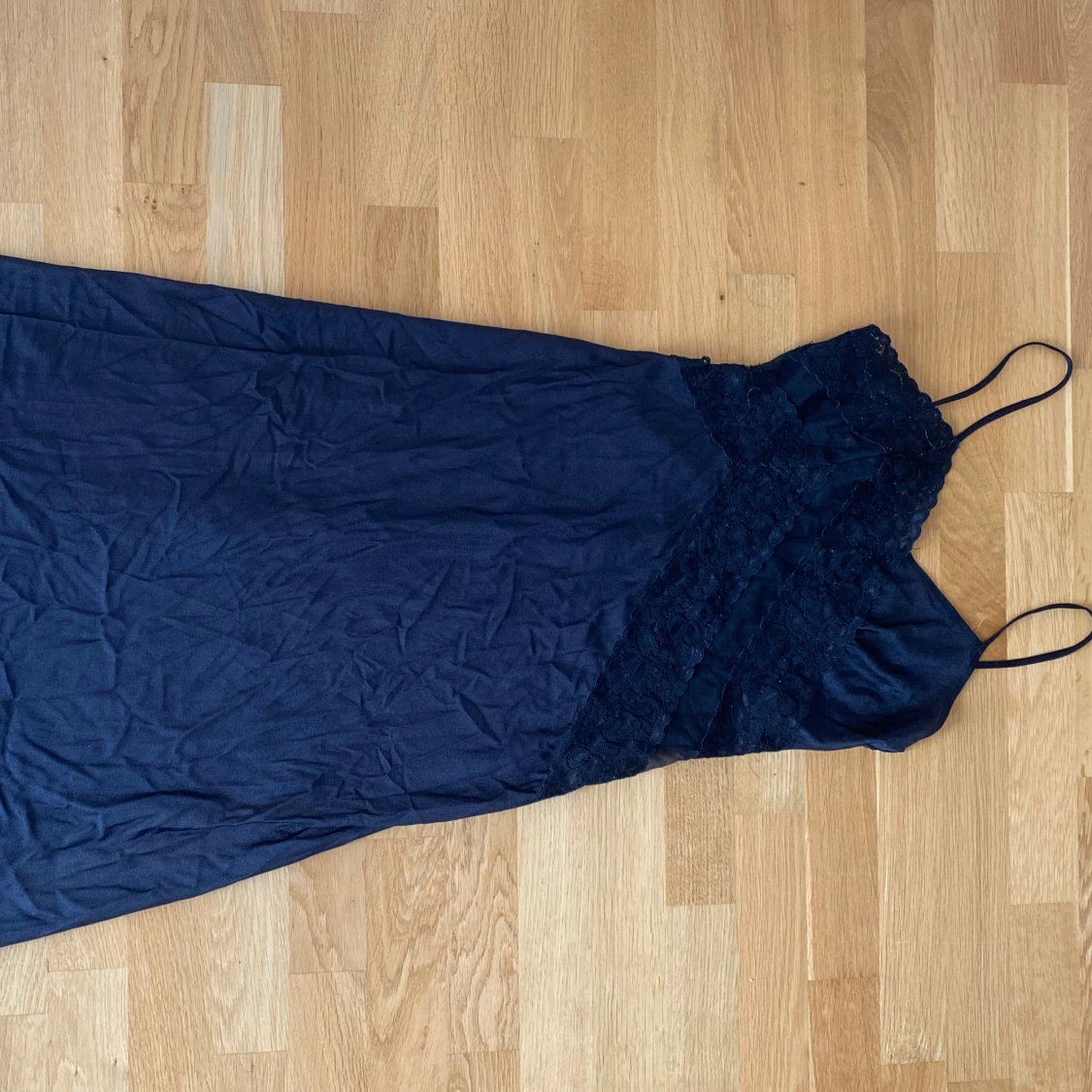 Black lace dress - 3