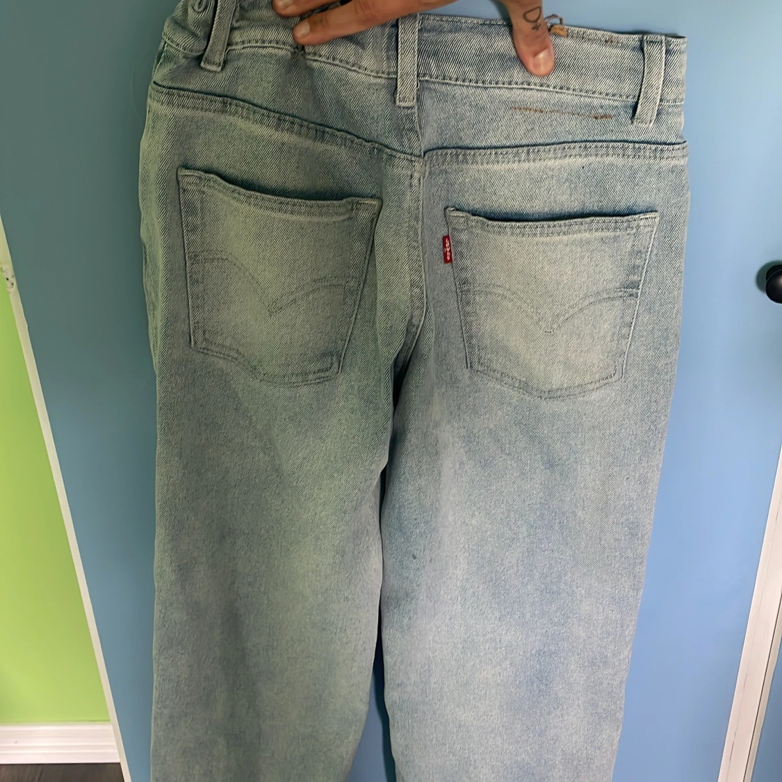 Levi's ljusblå loose fit jeans - 1