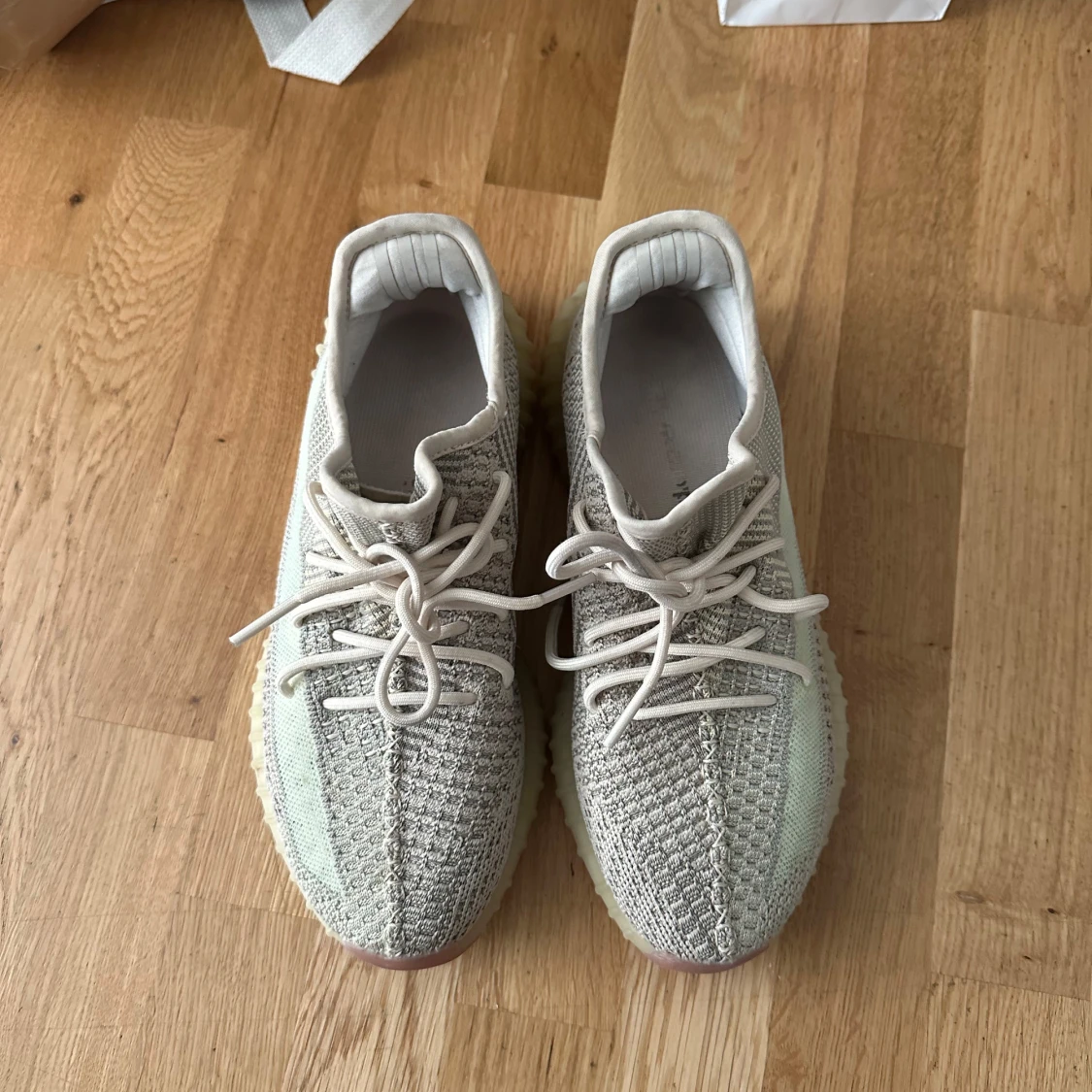 Adidas Yeezy Boost 350 V2 Citrin Reflective - 2