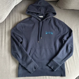 Maison Kitsuné Hoodie - Unik Maison Kitsuné | Storlek: XS | Nypris: ca 3000kr | ActiveResell 