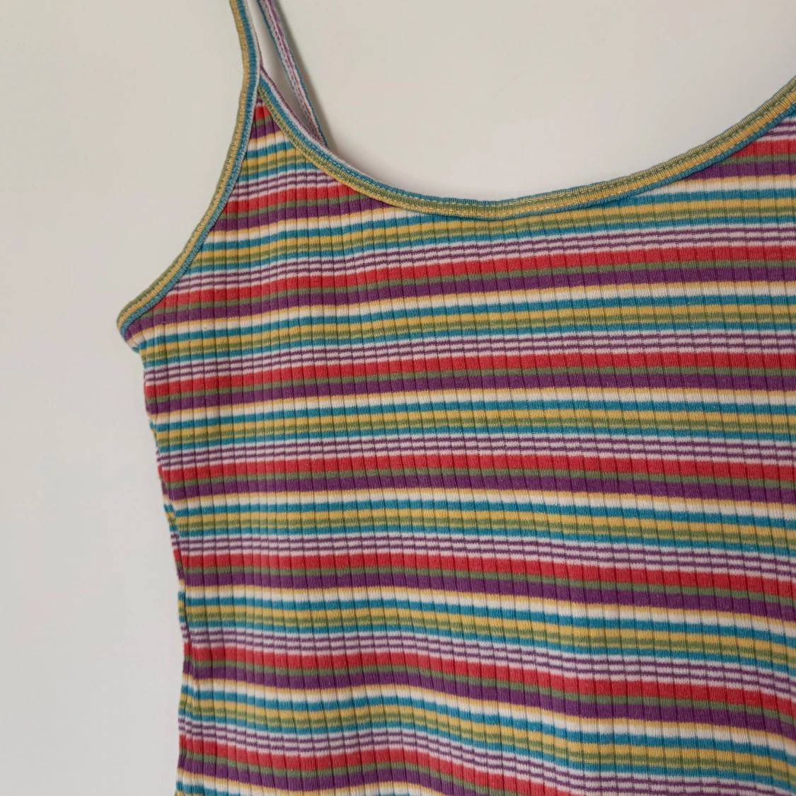 Randigt linn i regnbågsfärger - 1