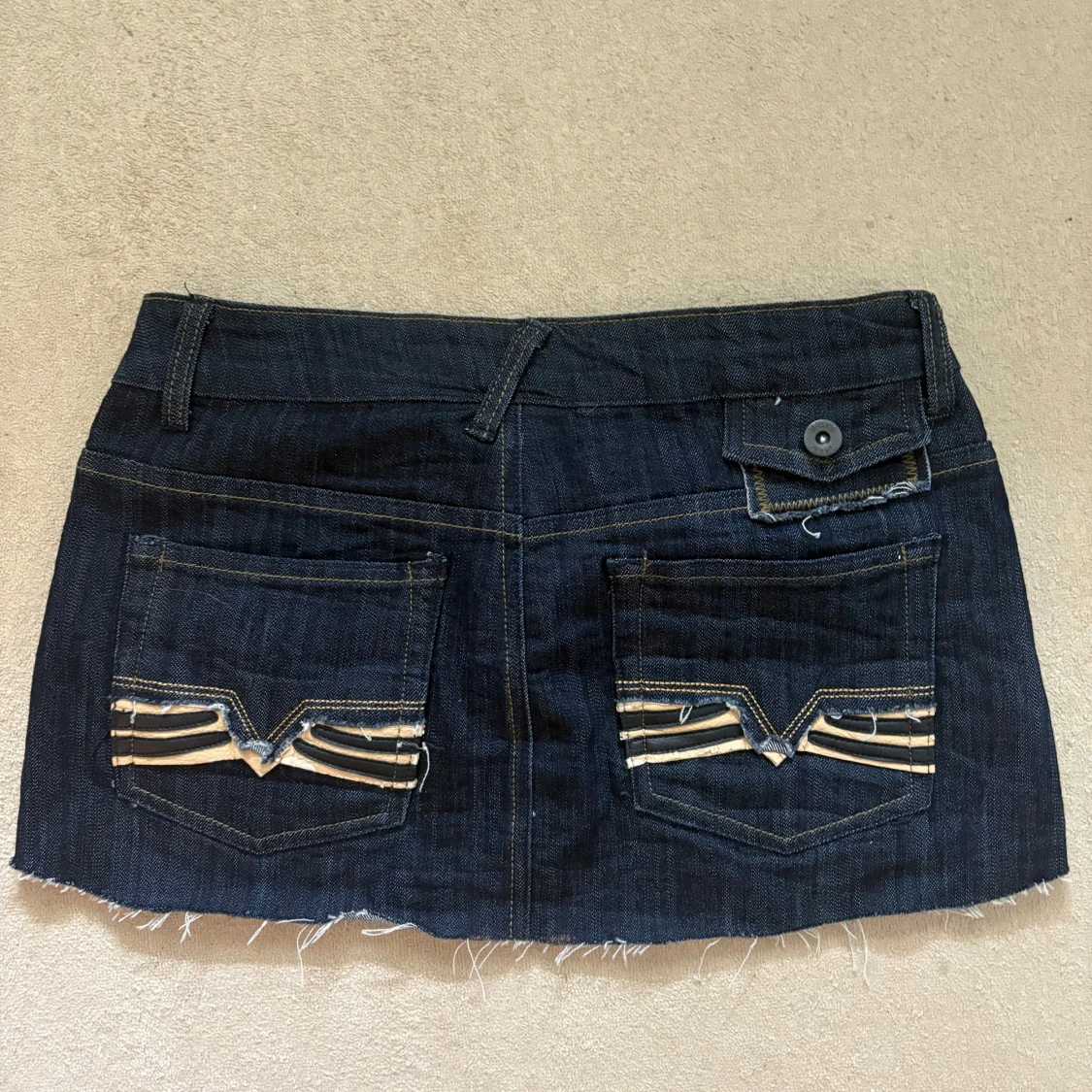 Mörkblå jeanskjol från J-Denim - 3