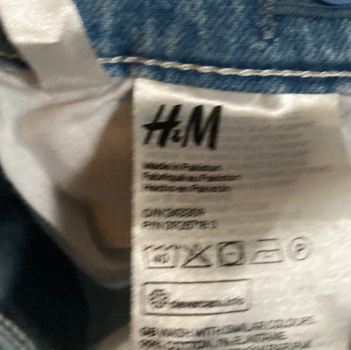 Ljusblå jeanskjol från H&M - 3